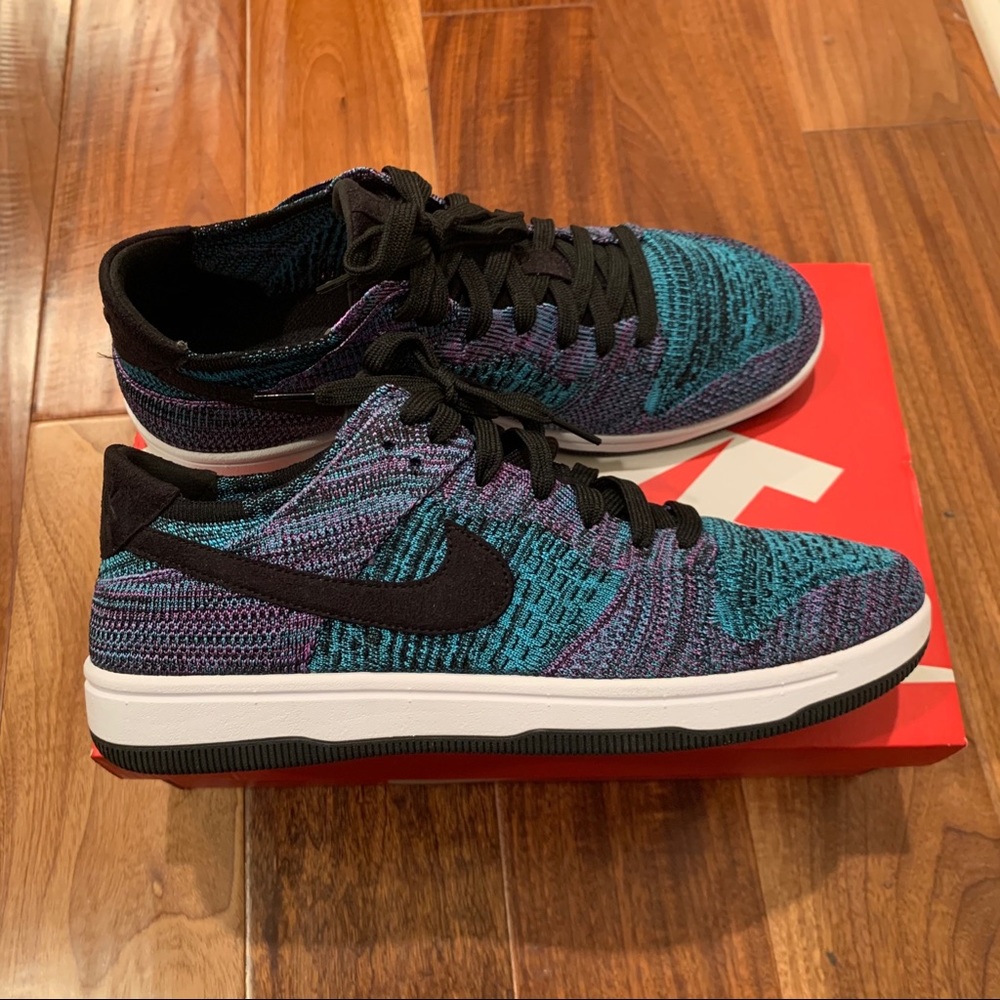 NIKE Dunk Flyknit CHLORINE BLUE Black Violet